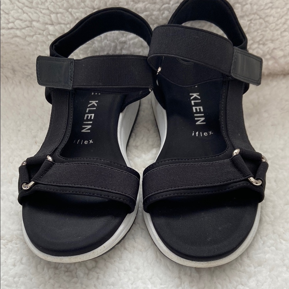 Anne Klein Black and White Sporty Sandals Size 7
